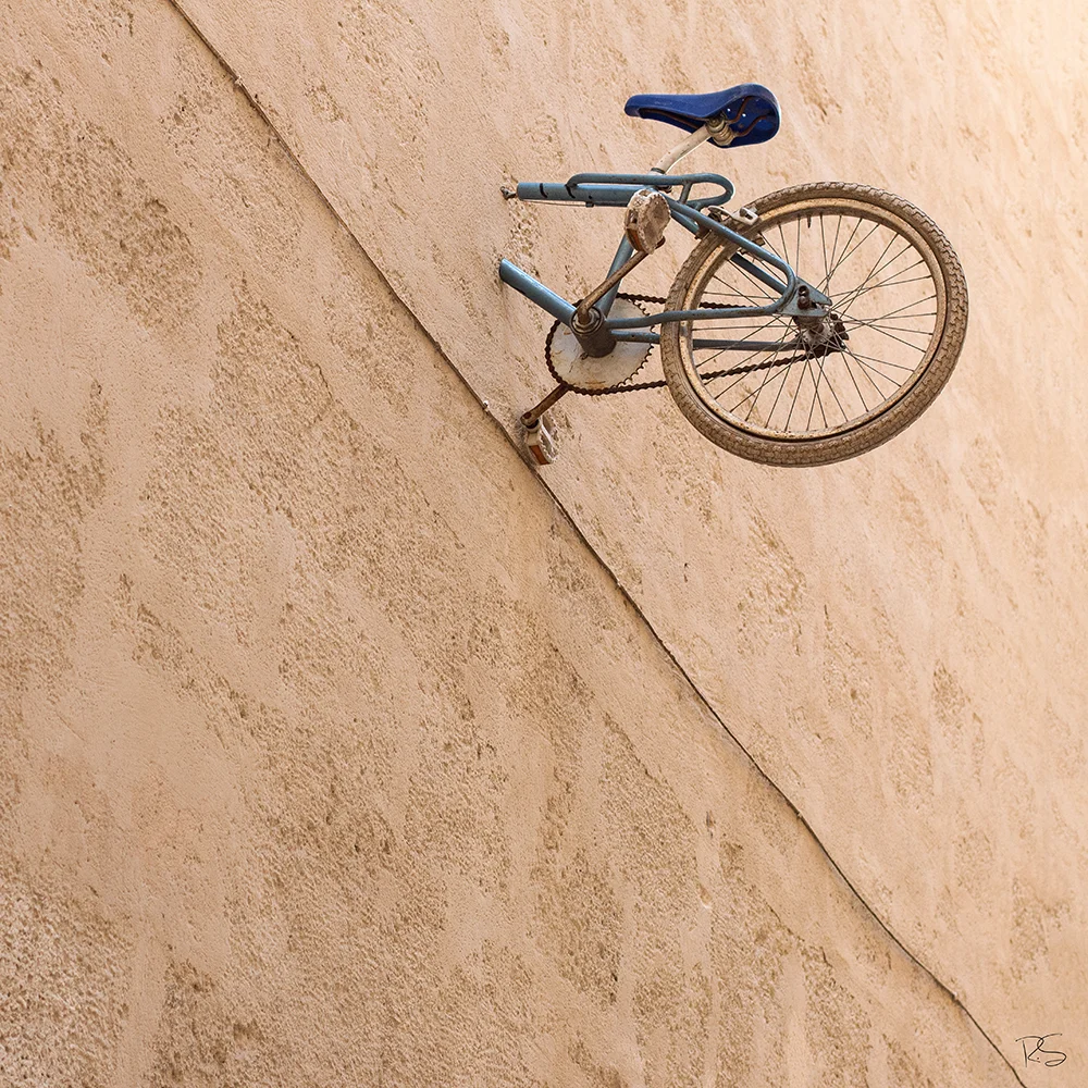 <strong>Le Vélo dans le Mur</strong> - Montpellier <small>© Rémy SALAÜN</small>