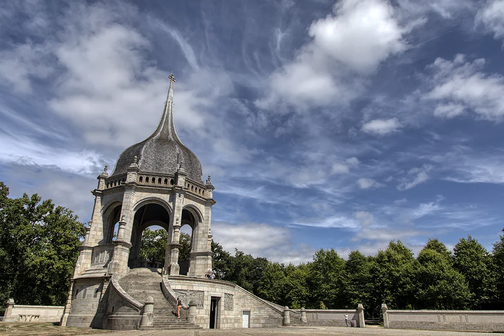 <strong>Mémorial Régional de la Grande Guerre</strong> • Sanctuaire de Sainte-Anne d'Auray <small>© Rémy SALAÜN</small>