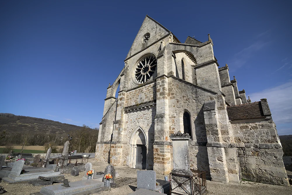 <strong>Église de la Nativité de la Sainte-Vierge</strong> - Mézy-Moulins <small>© Rémy SALAÜN</small>